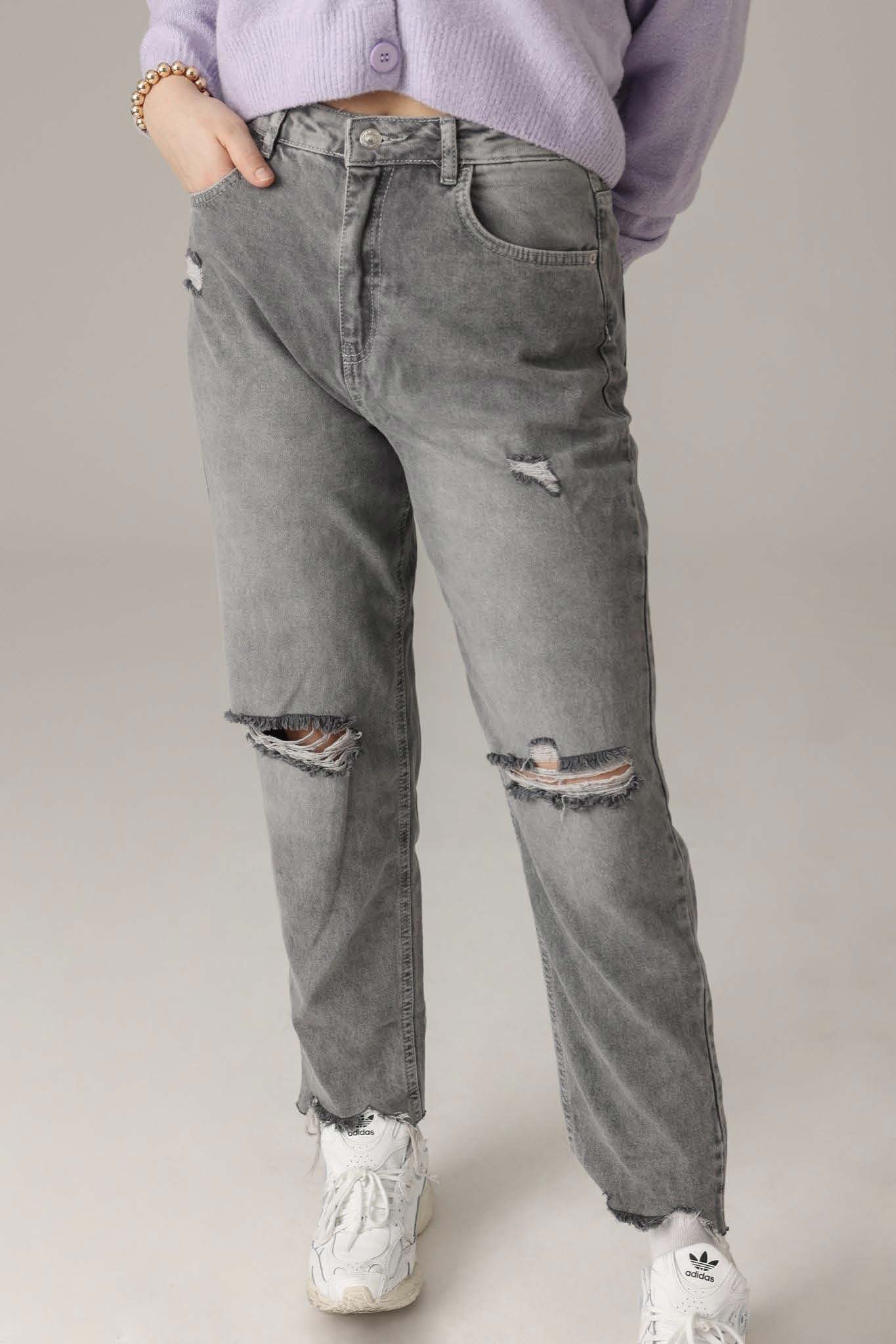 Jean MOM fit à trous