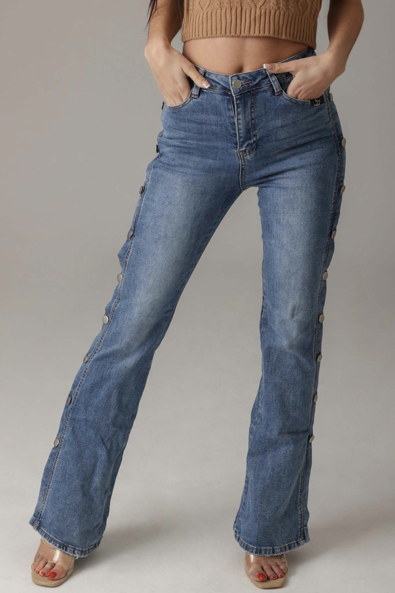 Jean Skinny Flare à Boutons